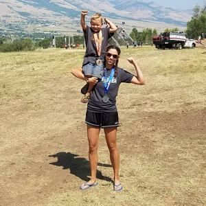 Meet your Posher, Camille